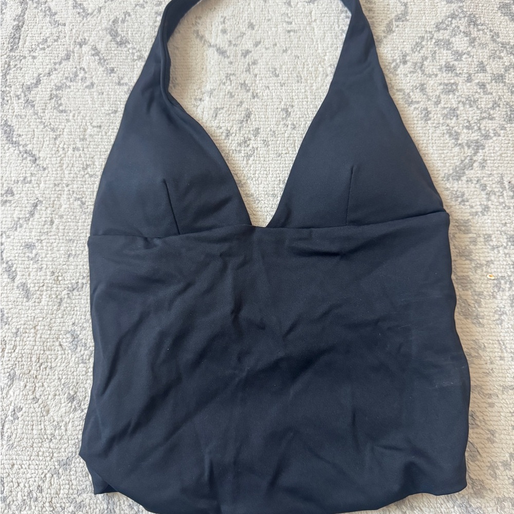 IM FREEDOM HALTER TOP